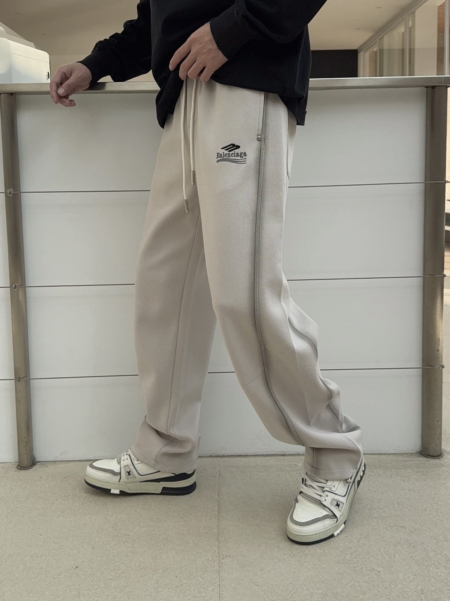 Balenciaga Basic Clothing M-l-xl