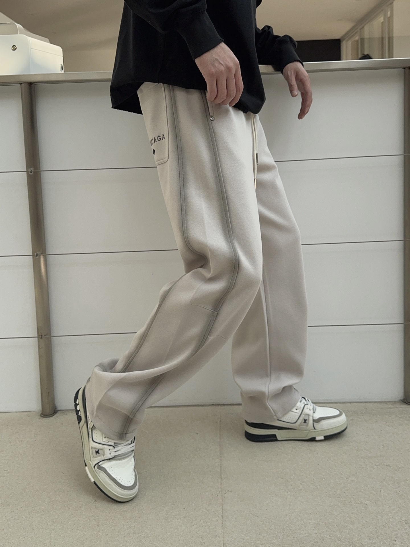 Balenciaga Basic Clothing M-l-xl