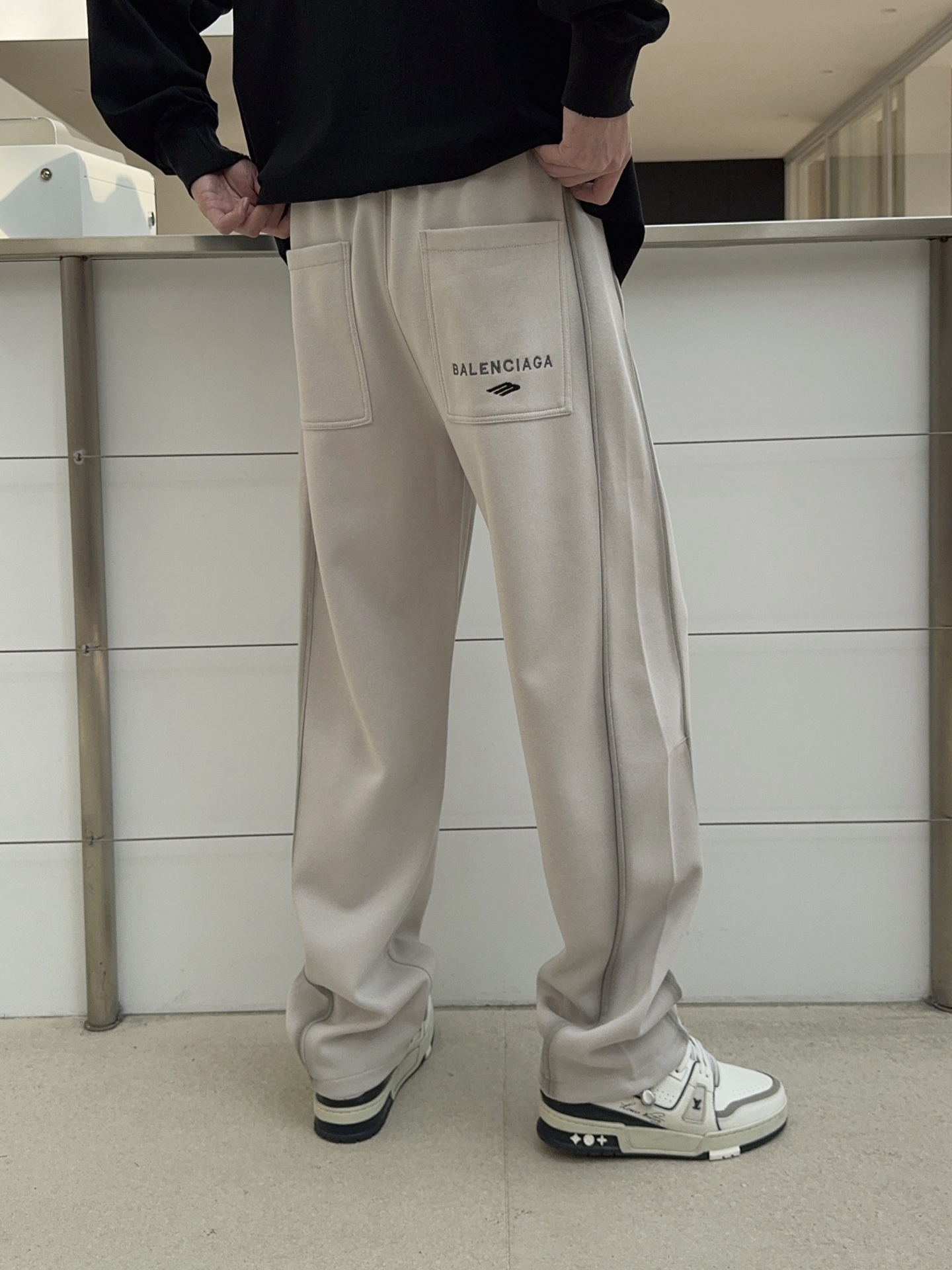 Balenciaga Basic Clothing M-l-xl