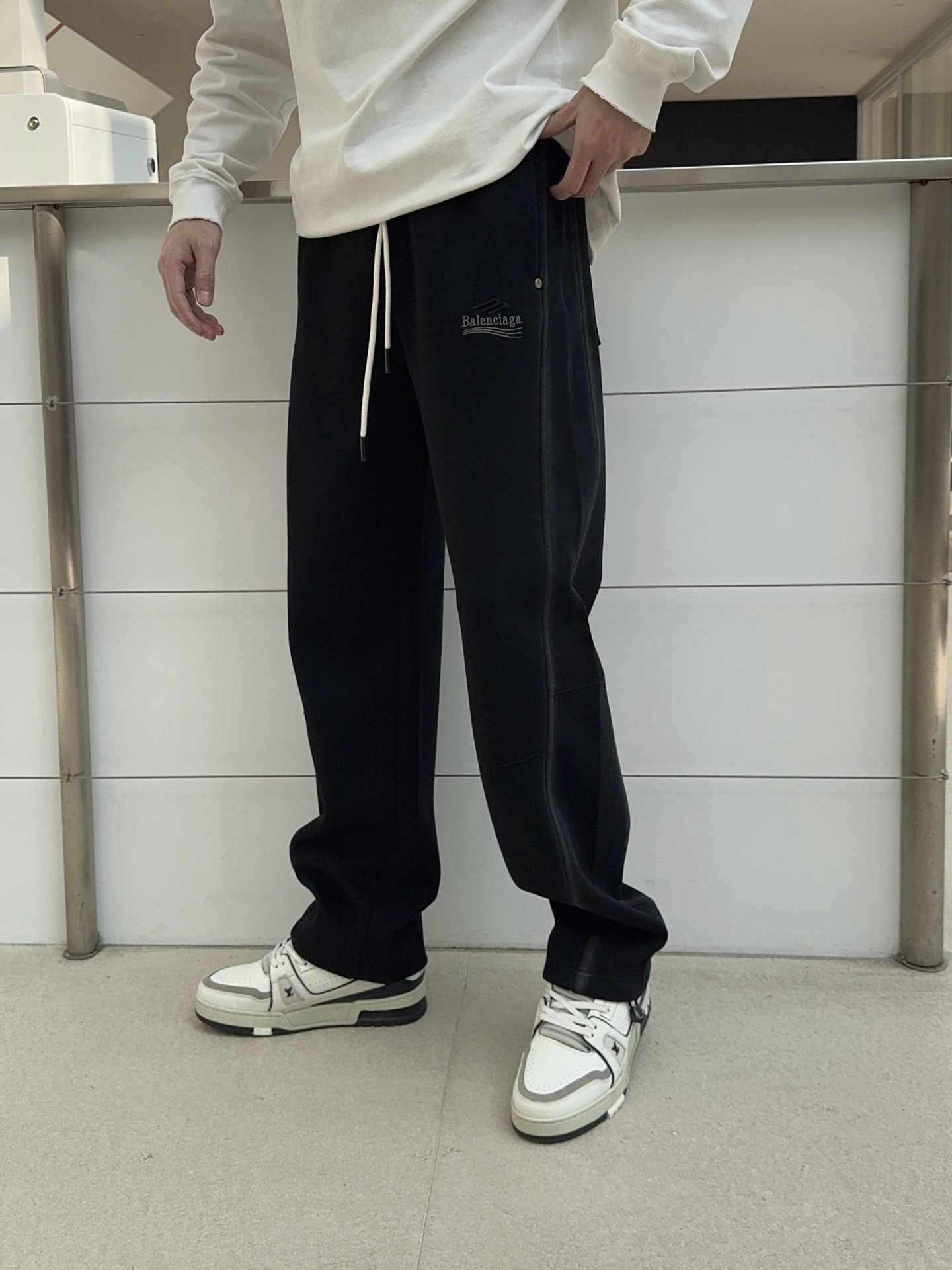 Balenciaga Basic Clothing M-l-xl