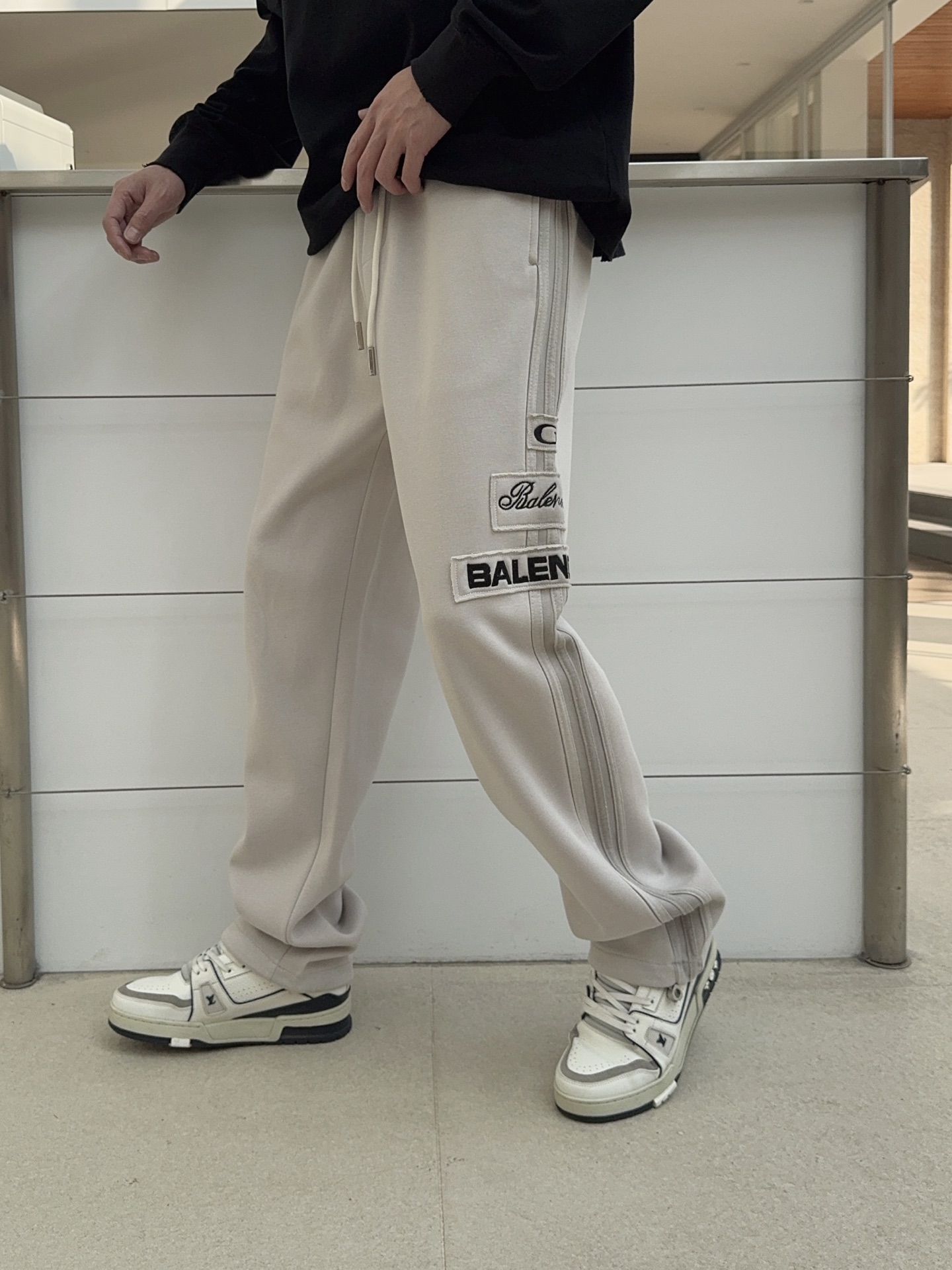 Balenciaga Basic Clothing M-l-xl