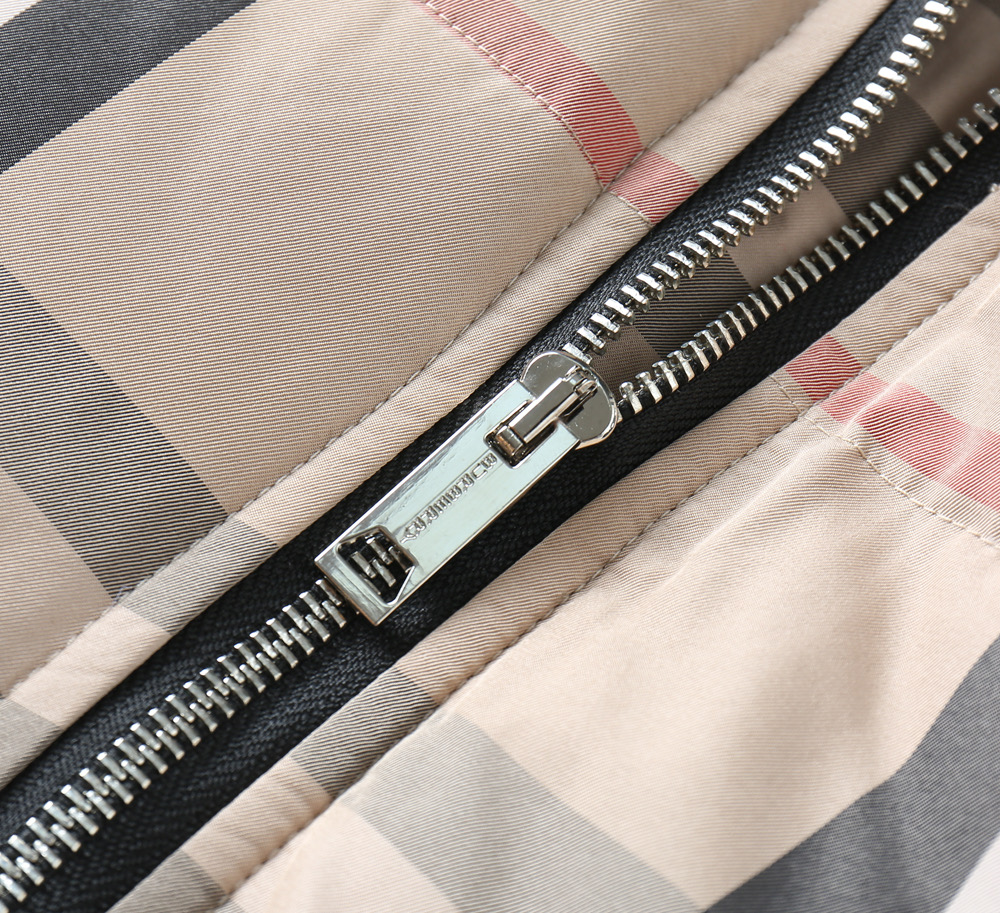 Burberry Down Jacket Goose Down M-l-xl