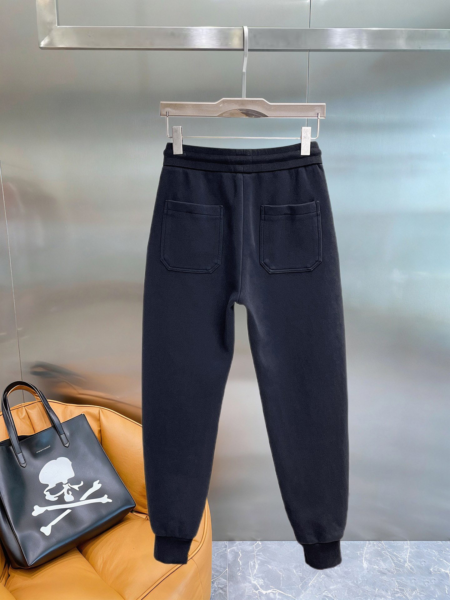 Louis Vuitton Basic Clothing M-l-xl