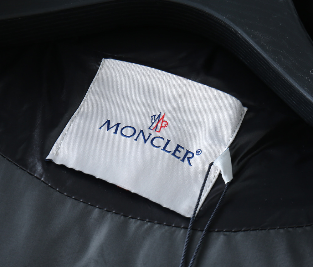 Moncler Down Jacket Goose Down M-l-xl