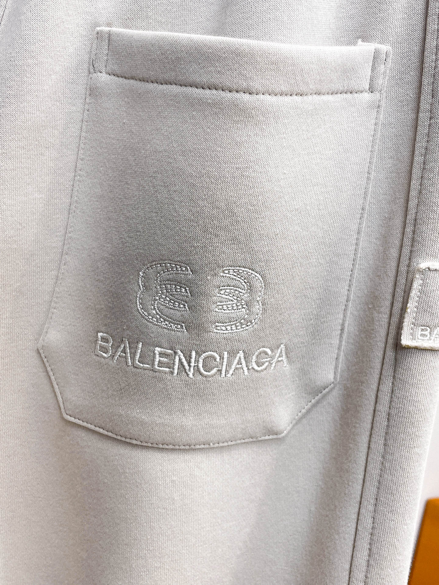 Balenciaga Basic Clothing M-l-xl
