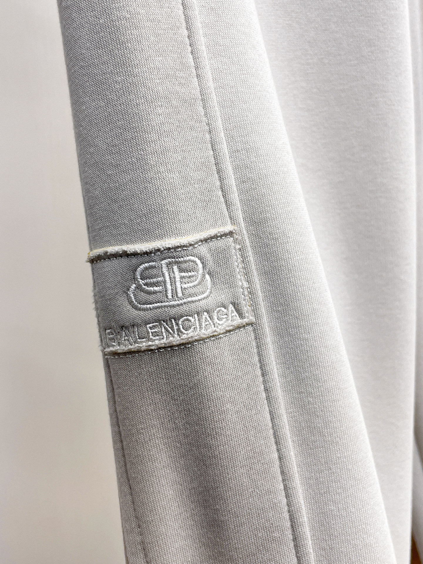Balenciaga Basic Clothing M-l-xl
