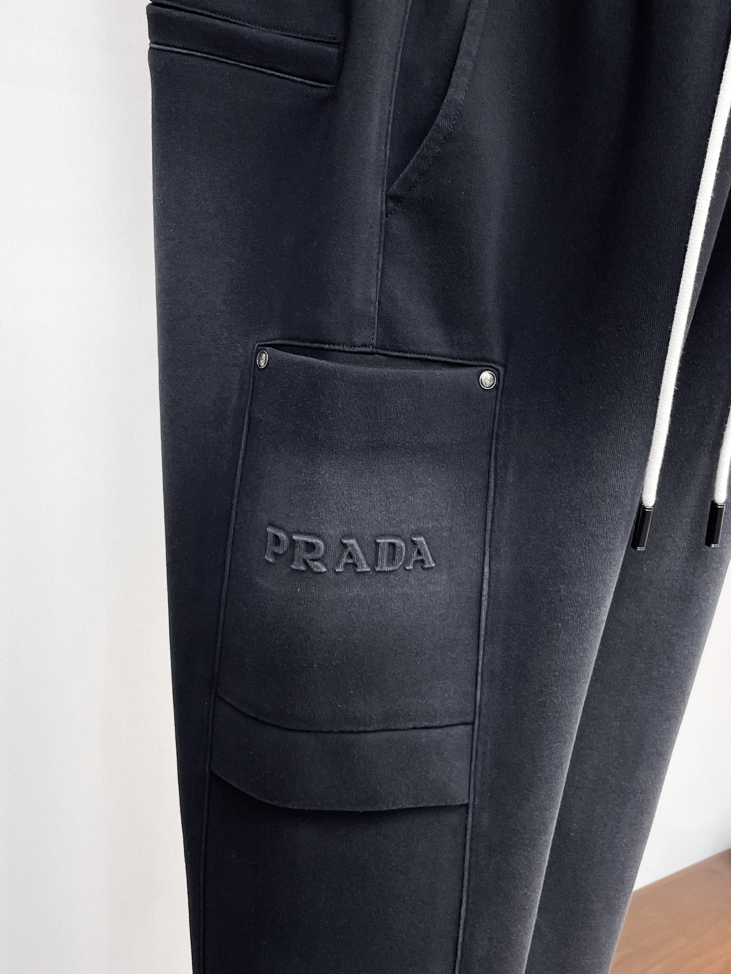 Prada Basic Clothing M-l-xl