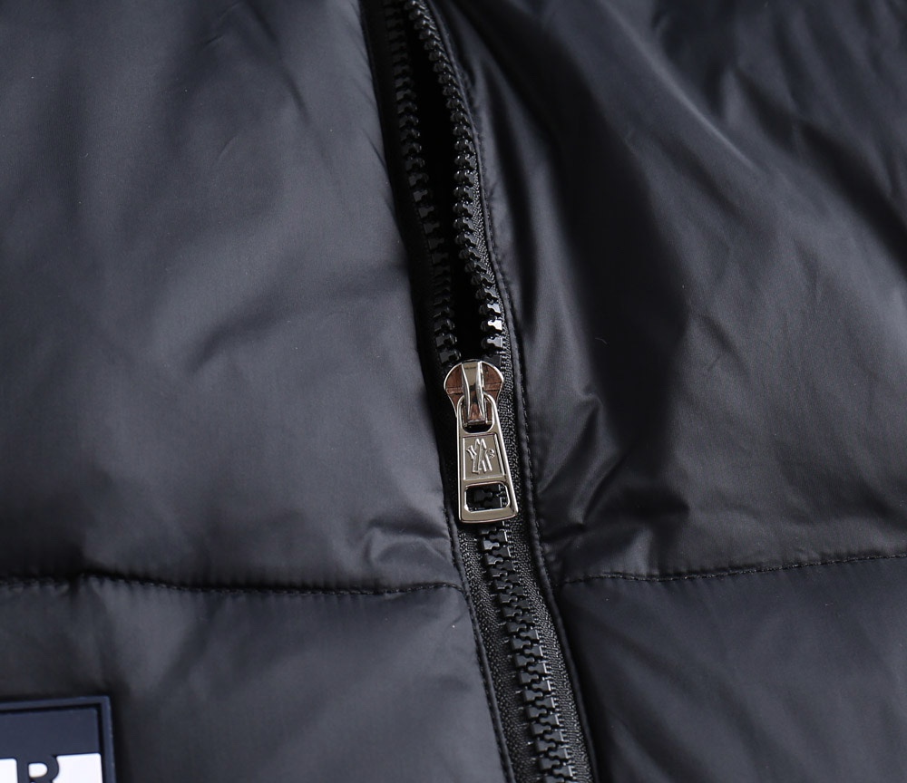 Moncler Down Jacket Goose Down M-l-xl