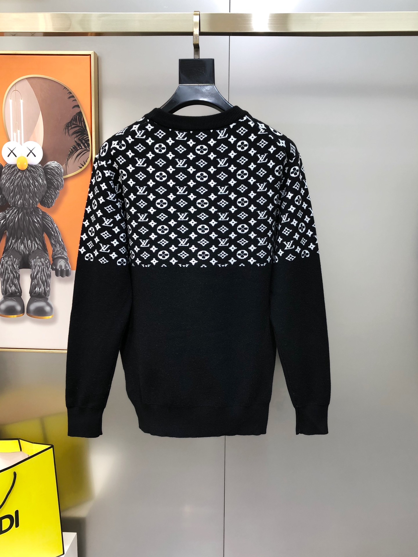Louis Vuitton Male Basic Clothing Wool Black M-l-xl
