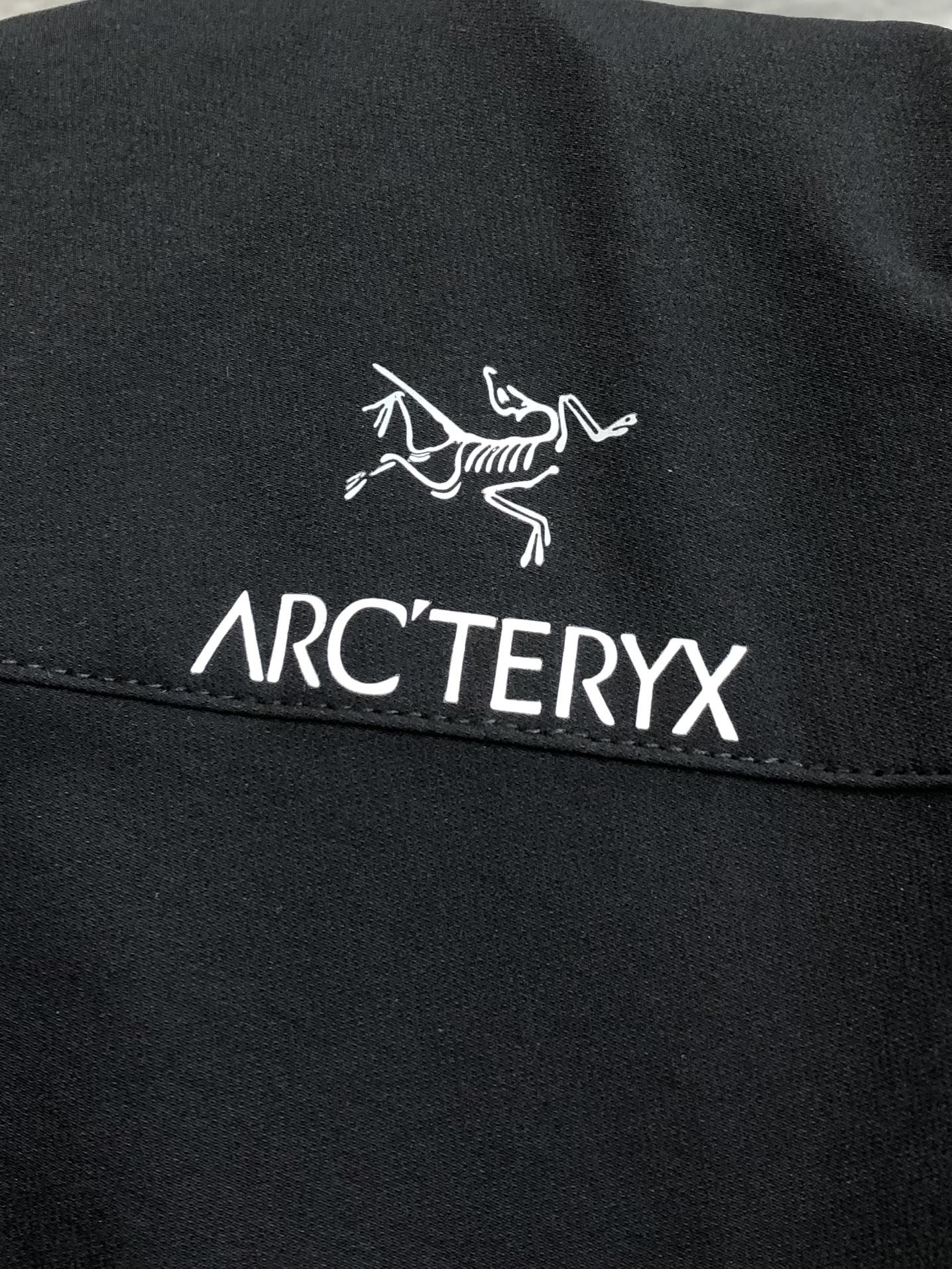 Arcteryx Male Basic Clothing Polyester Black M-l-xl