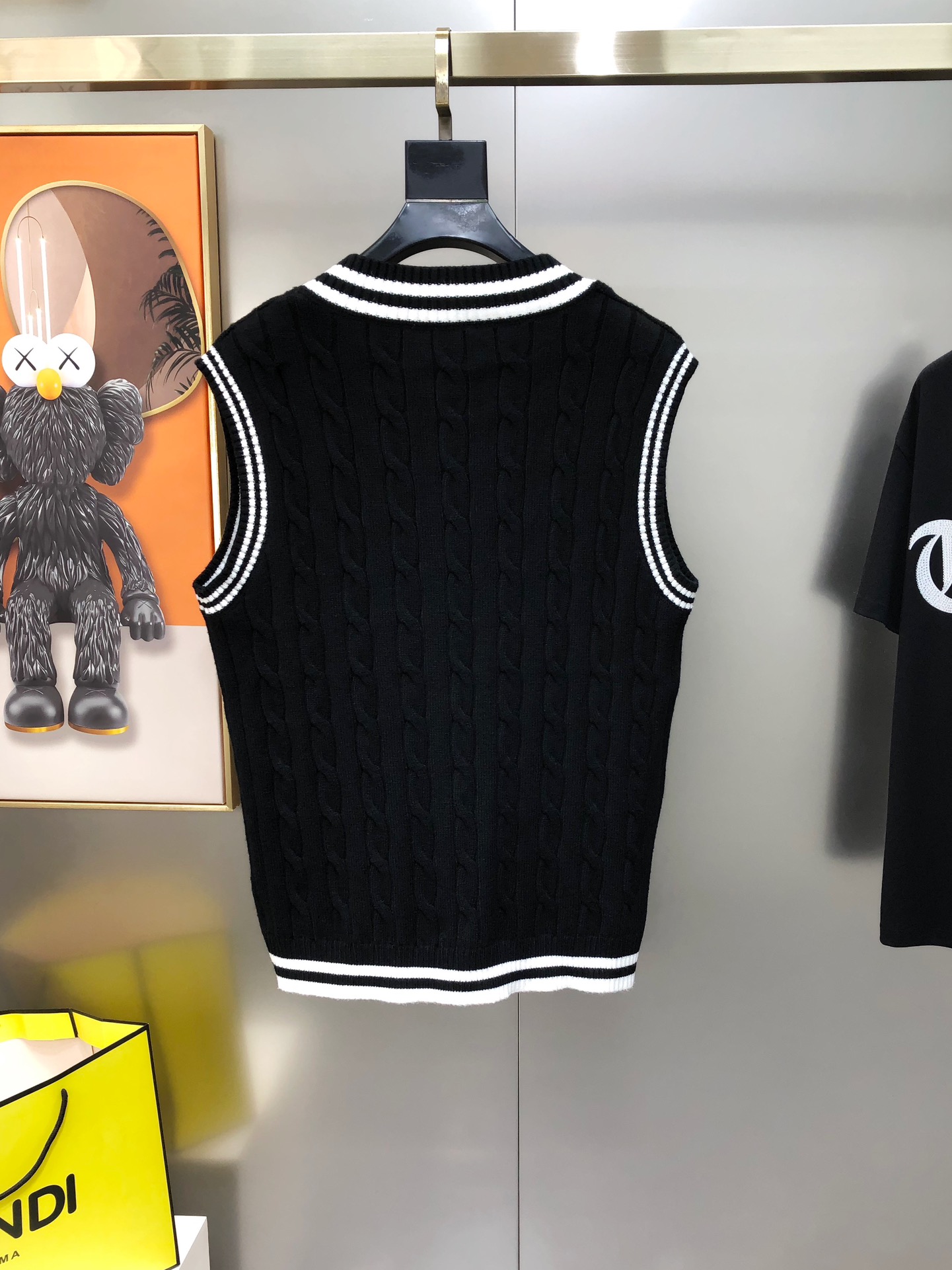 Moncler Male Basic Clothing Wool M-l-xl