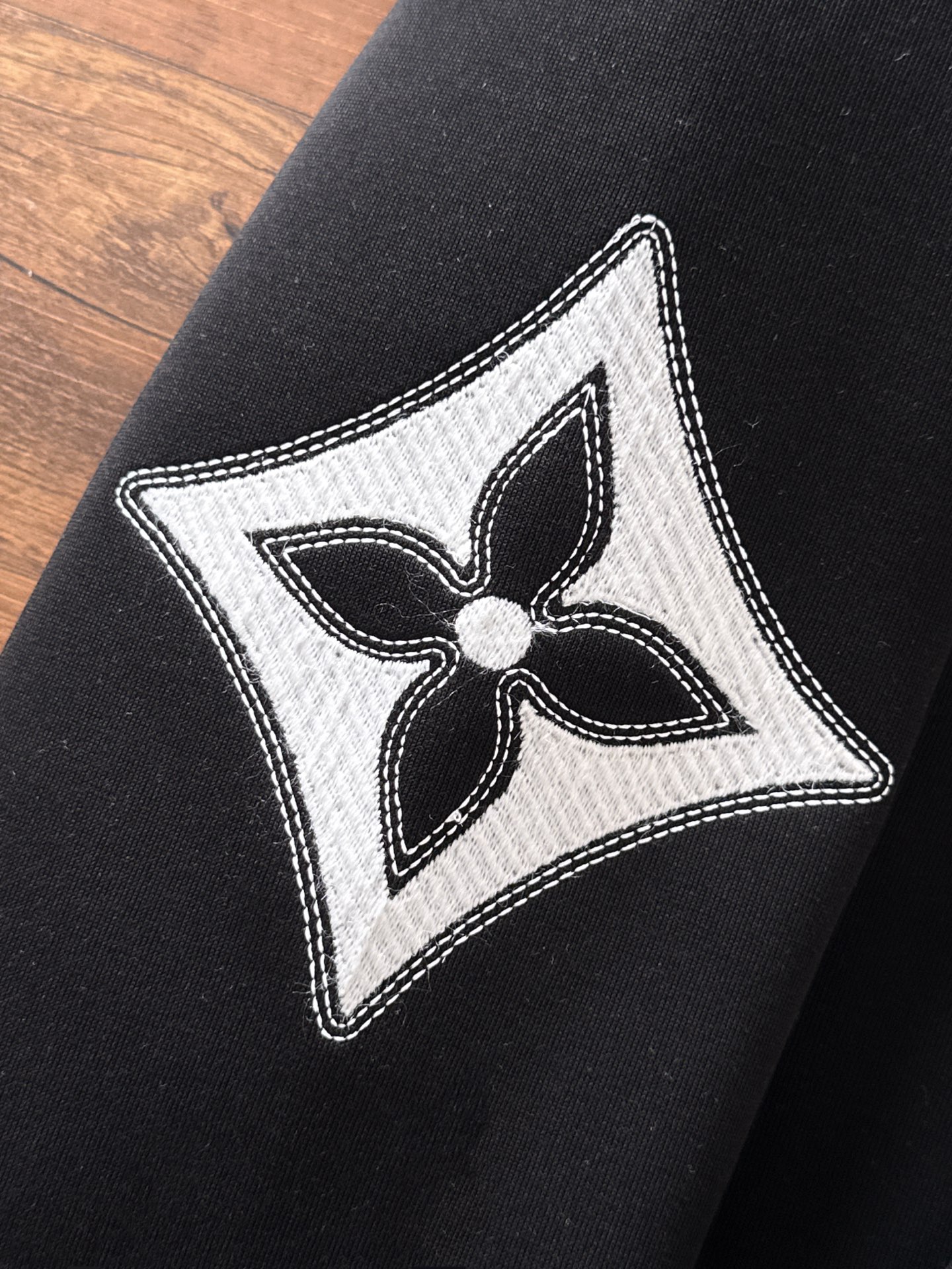 Louis Vuitton Couple Hoodie Loose Fit M-l-xl