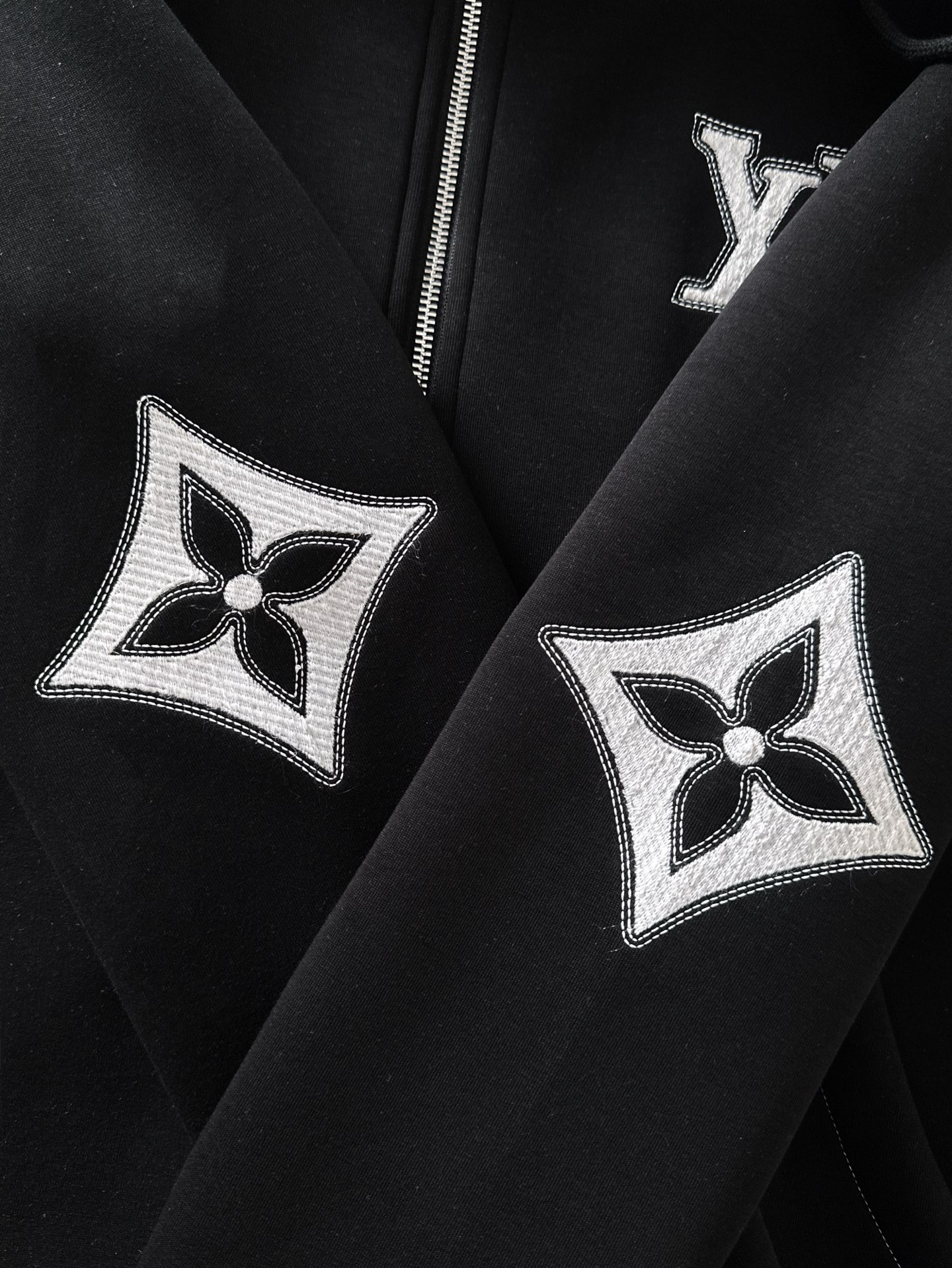 Louis Vuitton Couple Hoodie Loose Fit M-l-xl