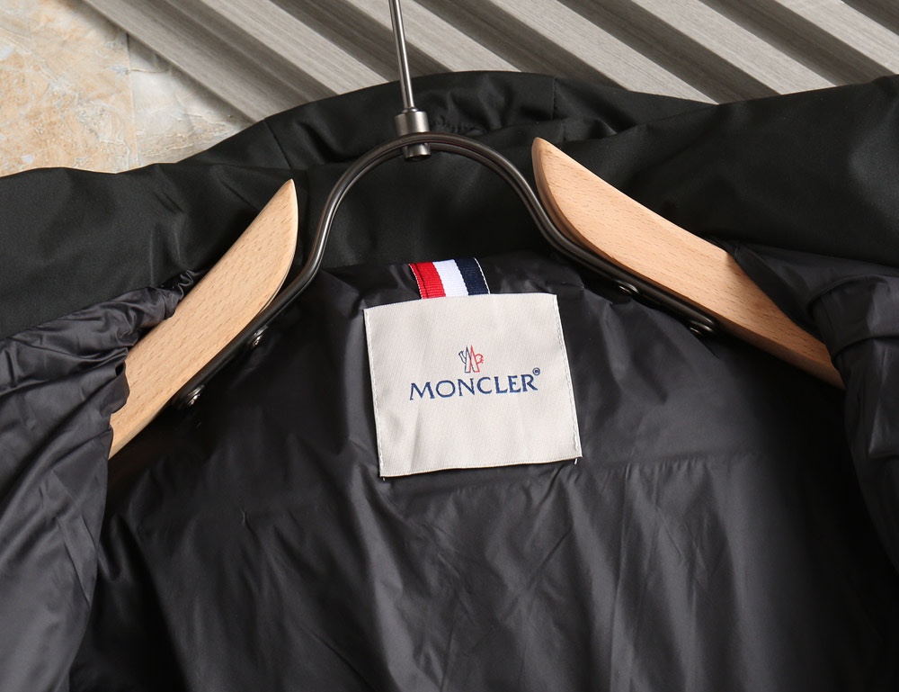 Moncler Down Jacket Goose Down M-l-xl