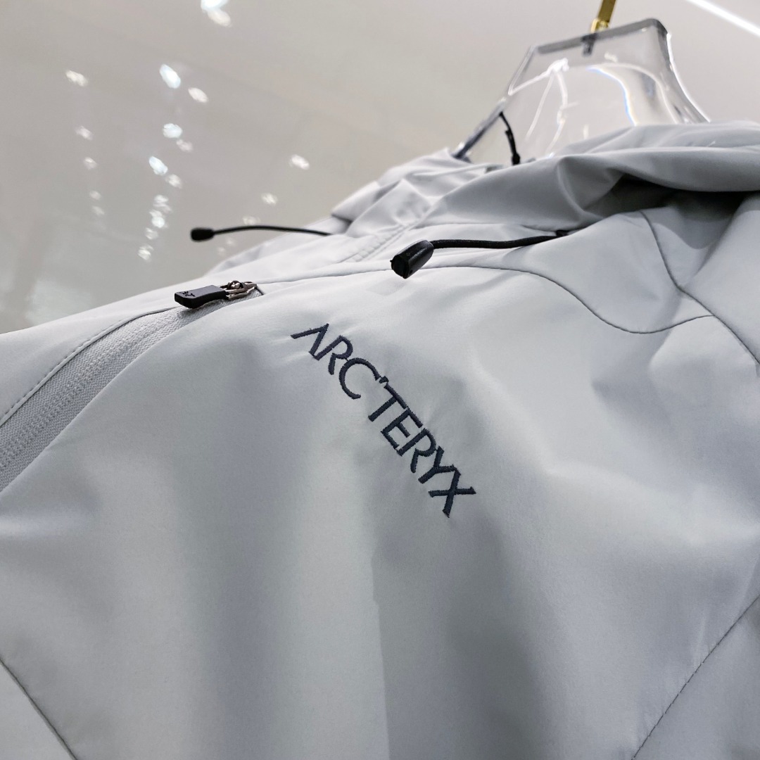 Arcteryx Male Jacket S