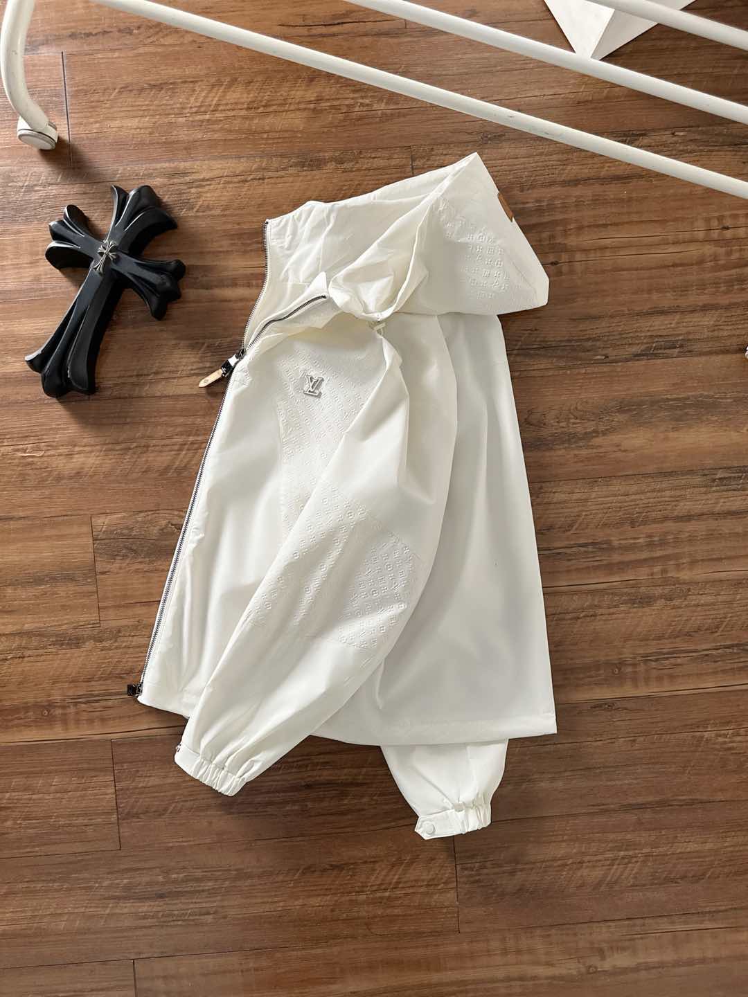 Louis Vuitton Jacket Black Hooded S-l