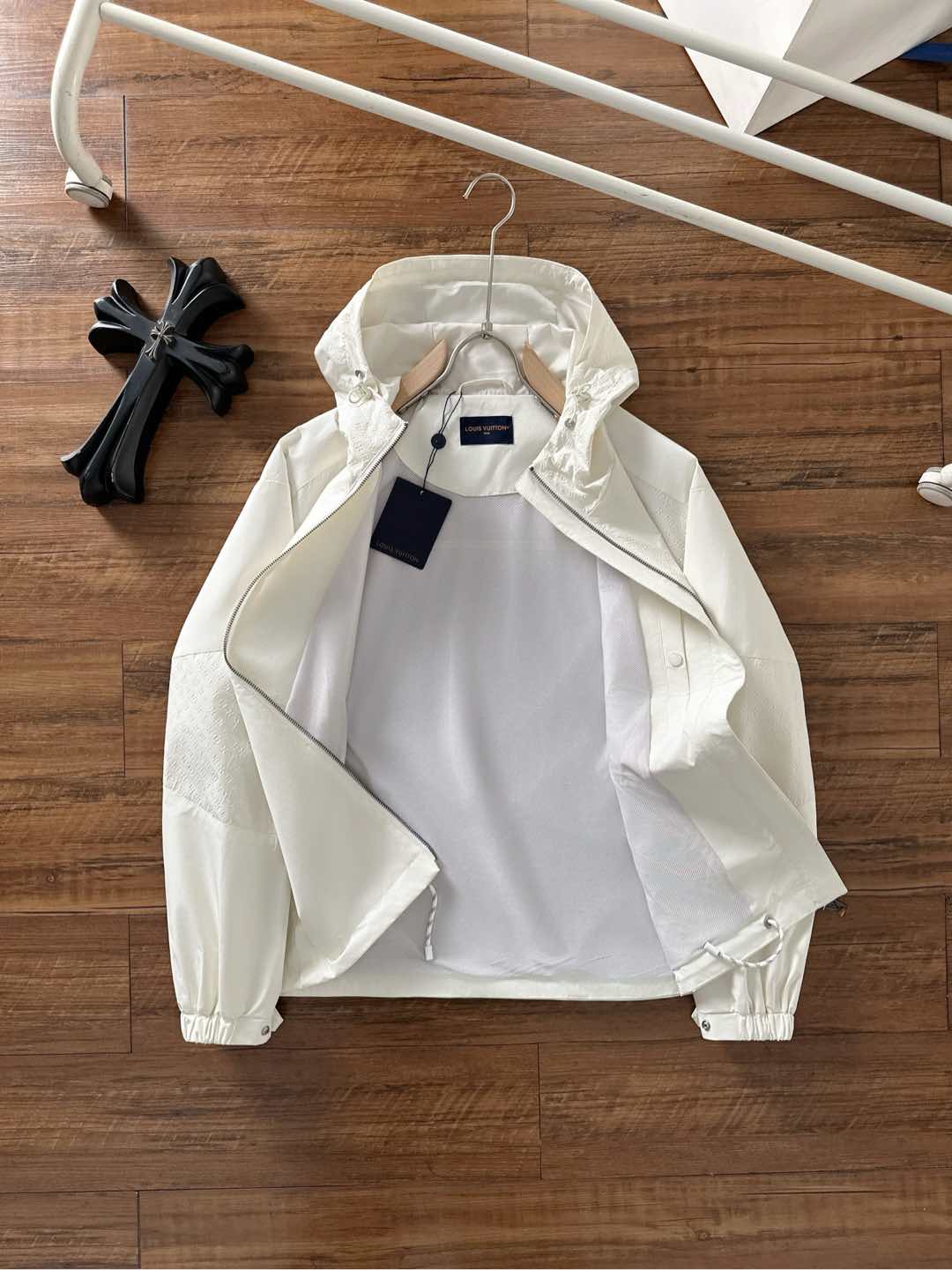 Louis Vuitton Jacket Black Hooded S-l