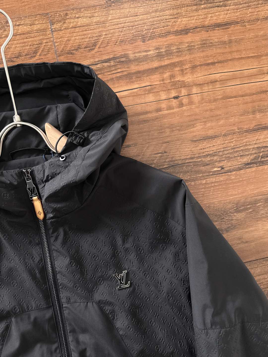 Louis Vuitton Jacket Black Hooded S-l