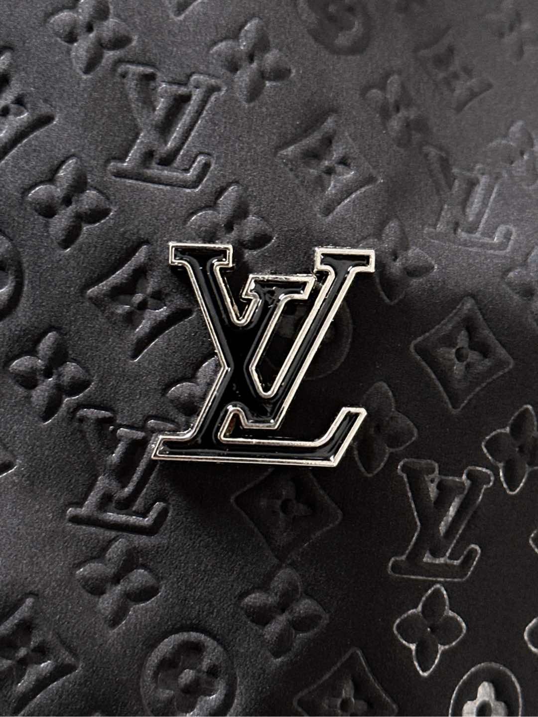Louis Vuitton Jacket Black Hooded S-l