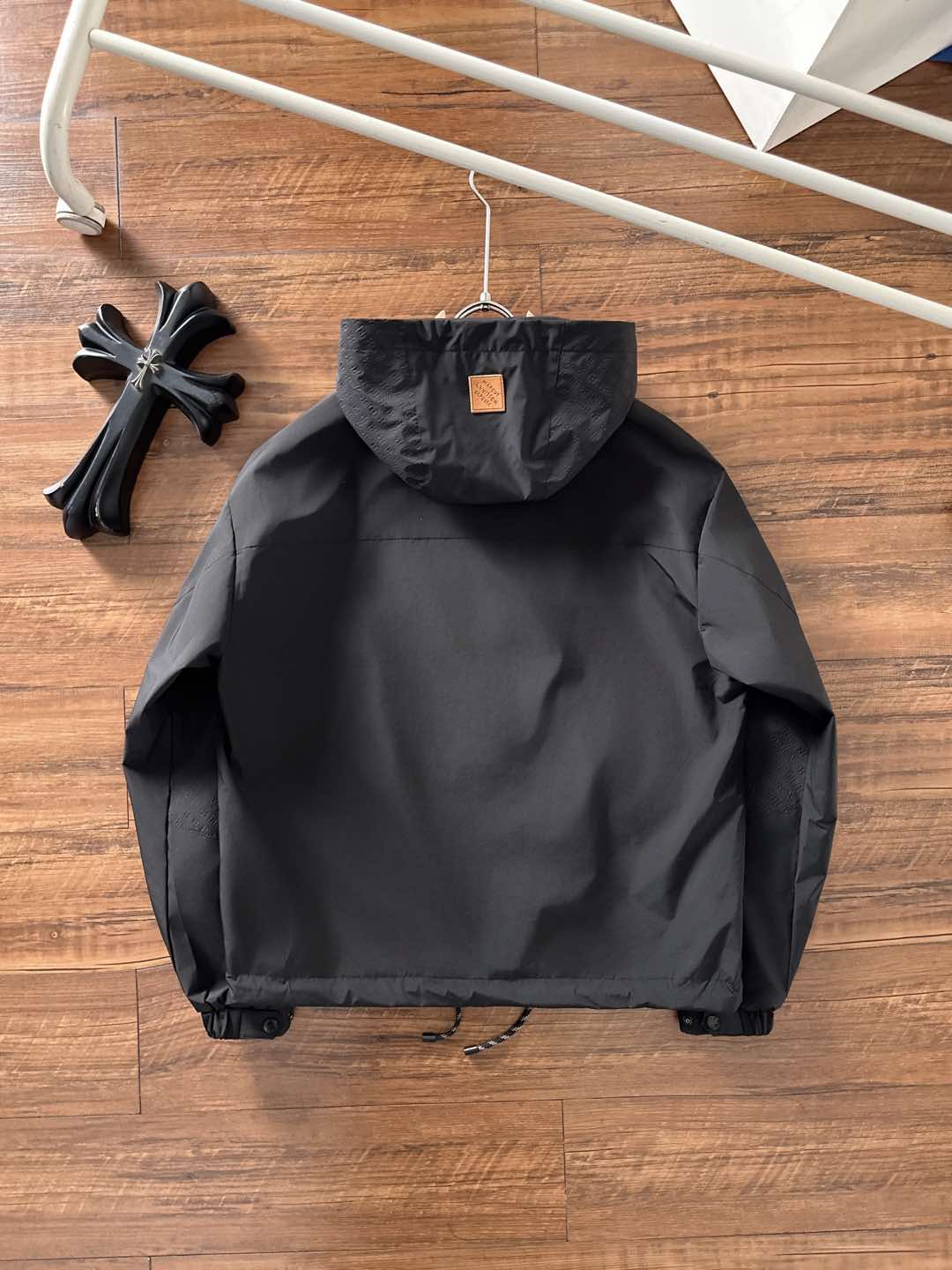 Louis Vuitton Jacket Black Hooded S-l