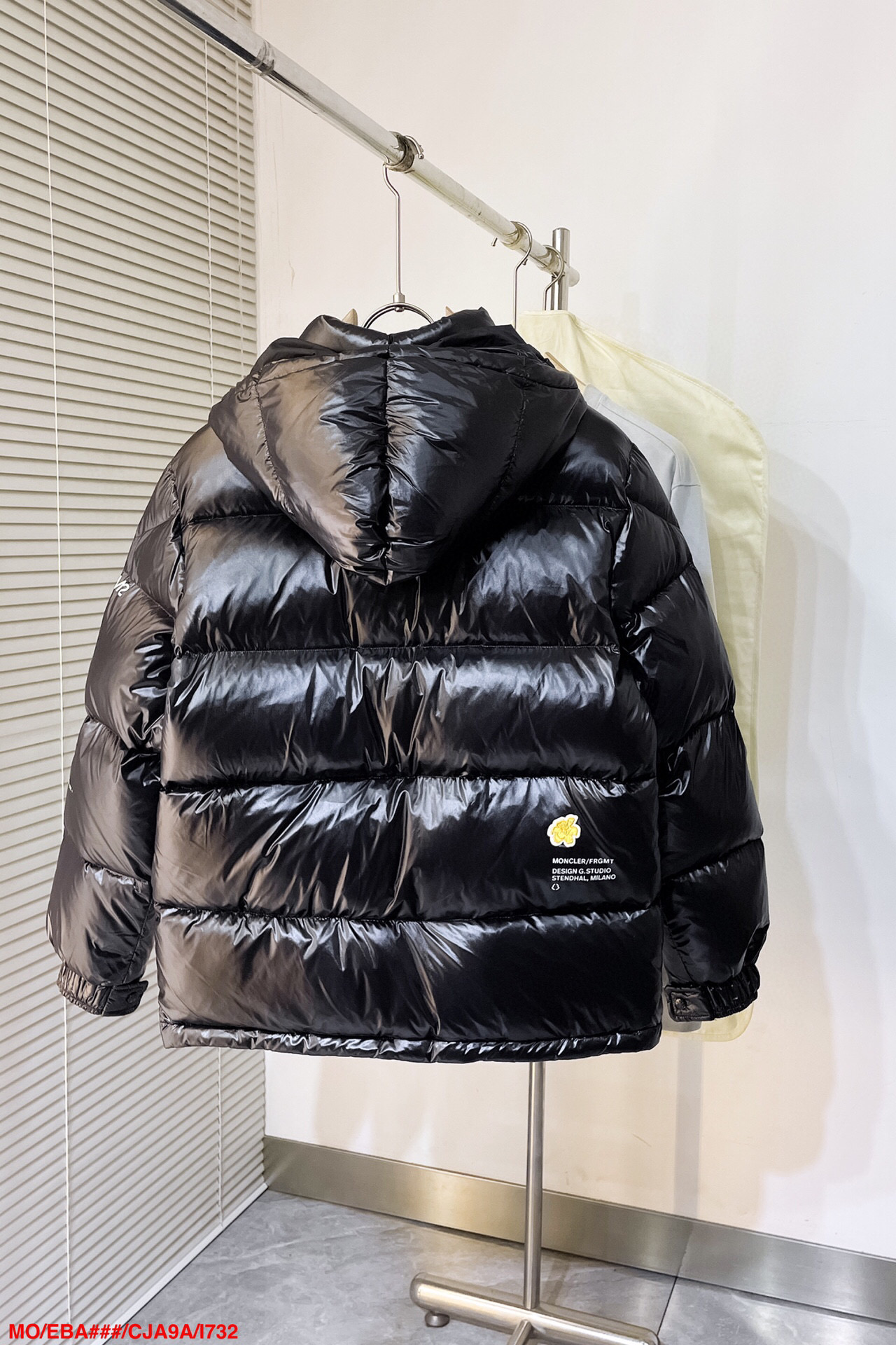 Moncler Couple Down Jacket M-l
