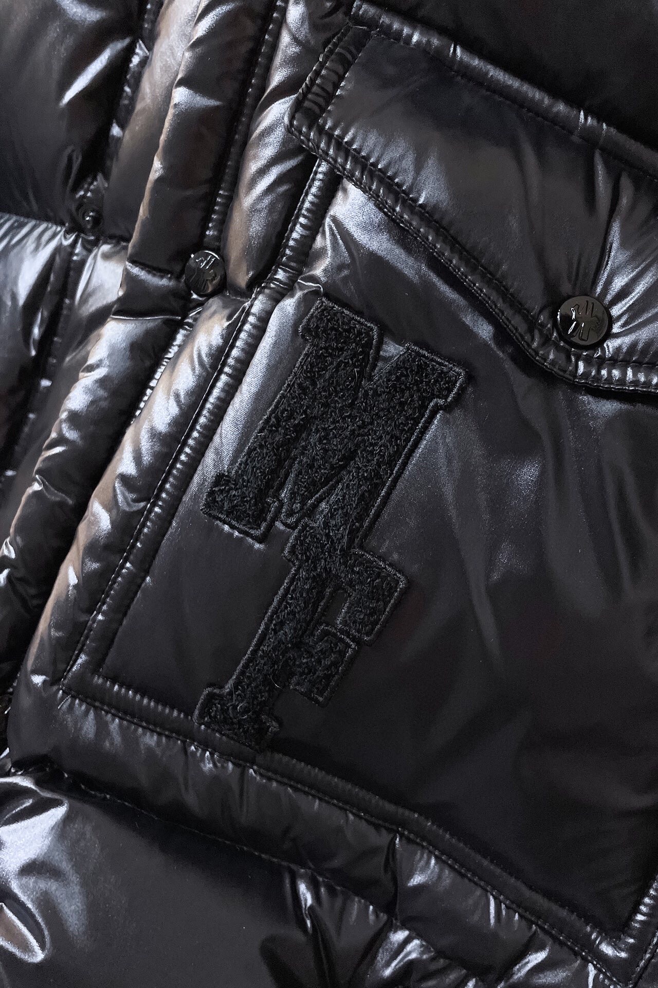 Moncler Couple Down Jacket M-l