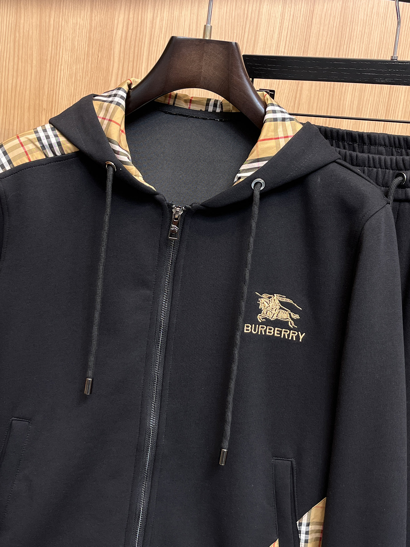 Burberry Basic Clothing Cotton M-xl