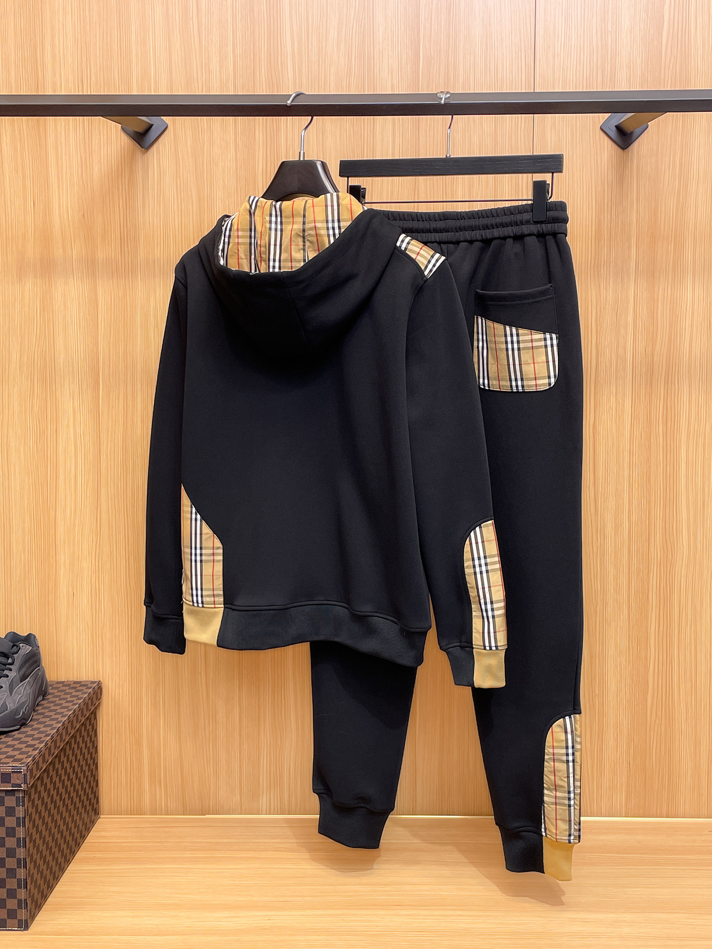 Burberry Basic Clothing Cotton M-xl
