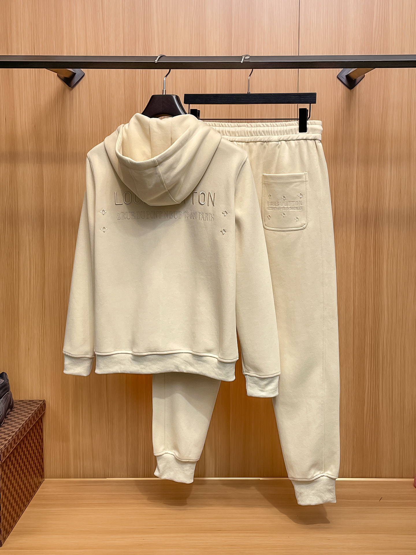 Louis Vuitton Basic Clothing Cotton M-l-xl