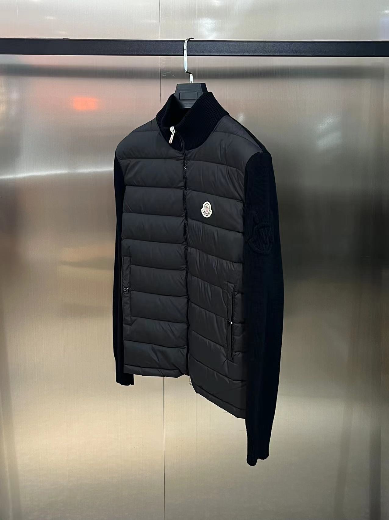 Moncler Down Jacket Black S-m-l-xl
