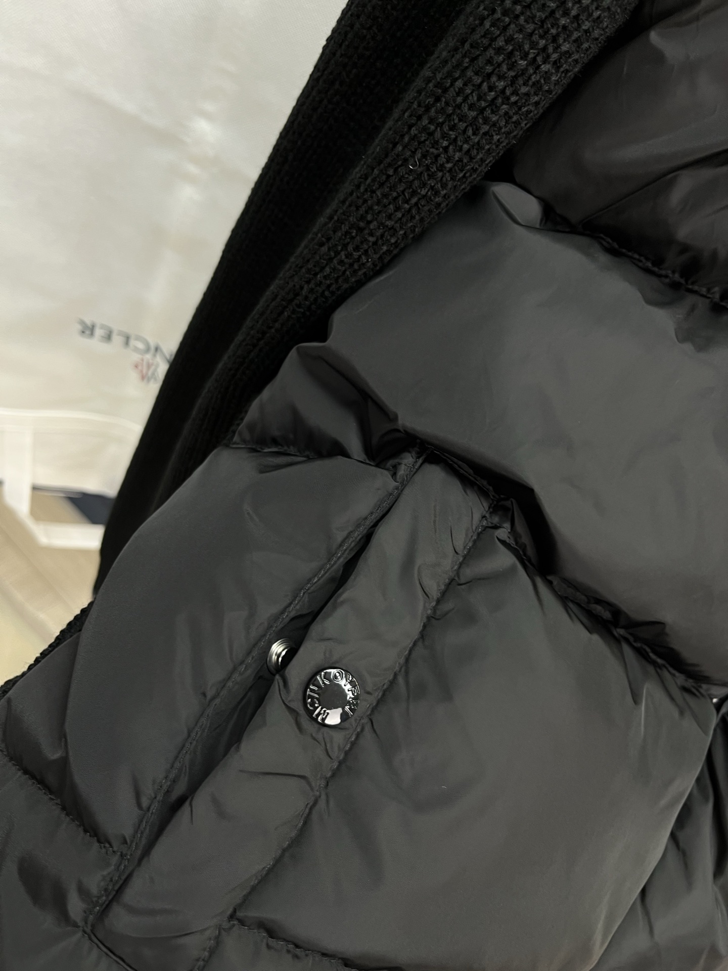 Moncler Down Jacket White Duck Down M-l-xl