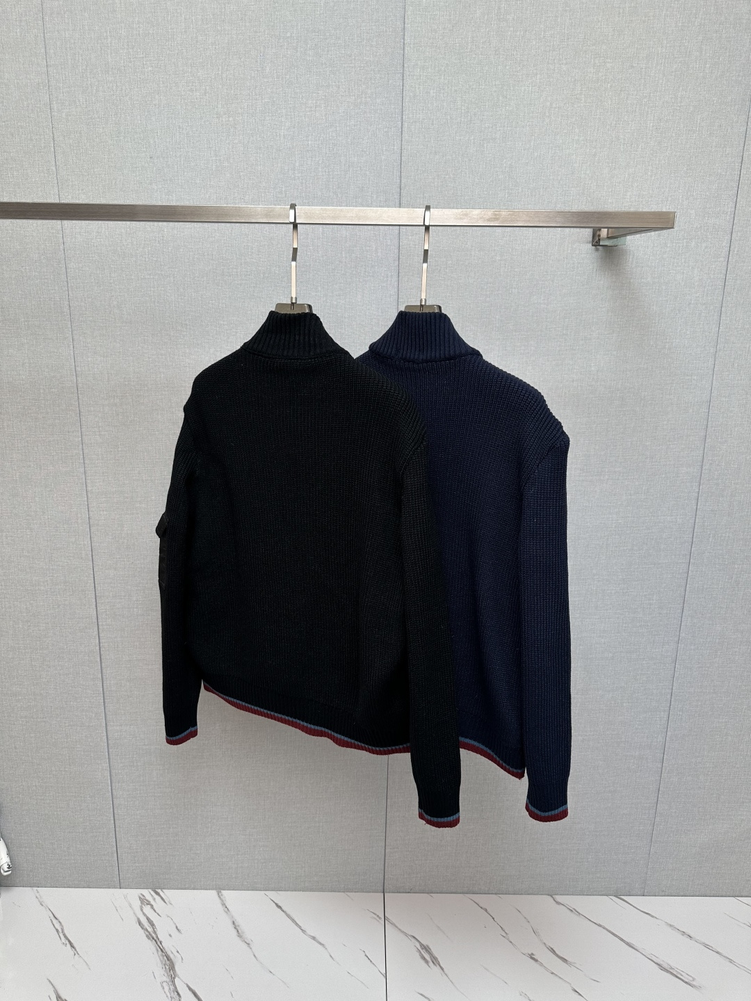 Moncler Down Jacket M-l-xl