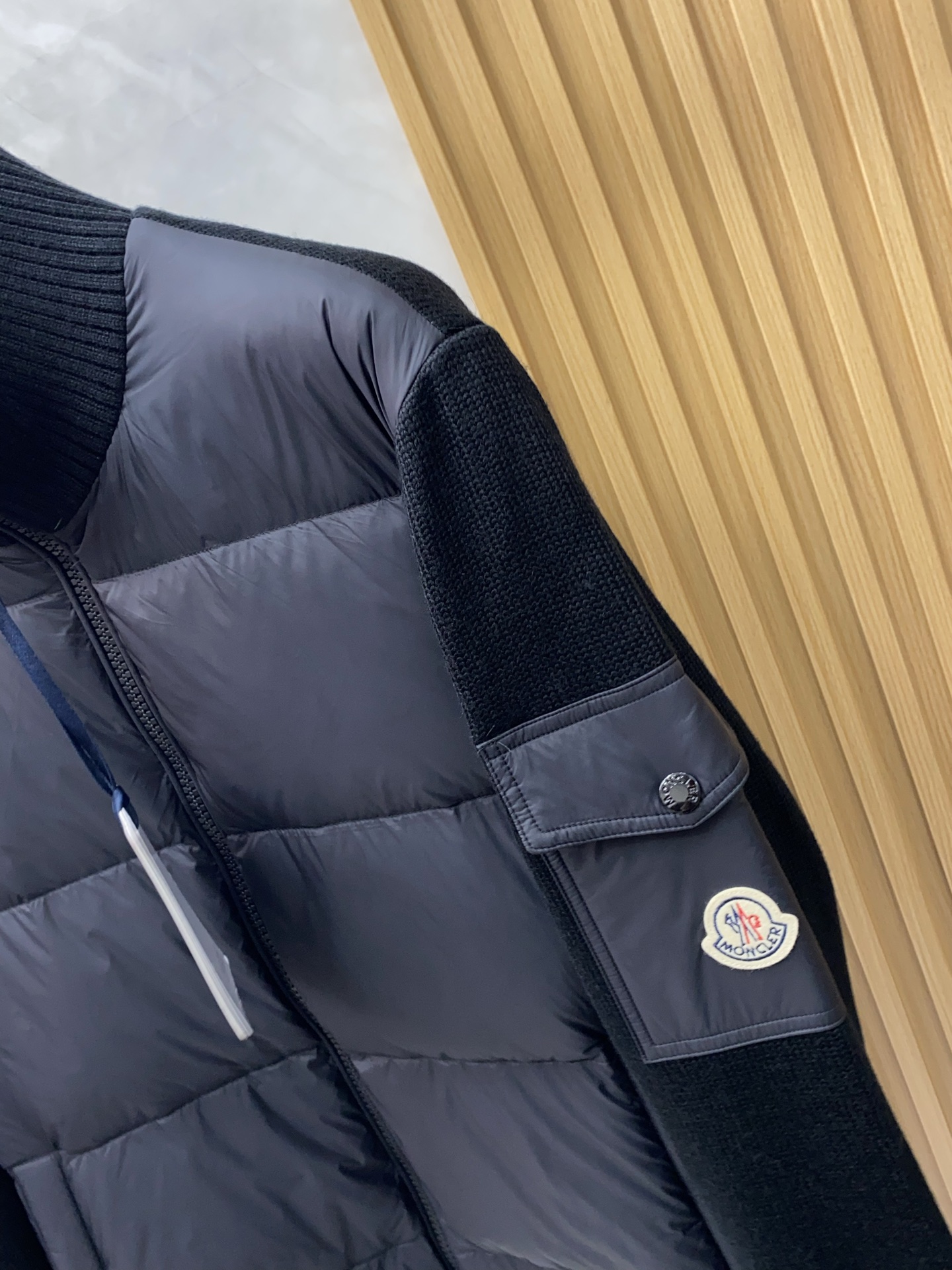 Moncler Down Jacket Knitted M-l-xl