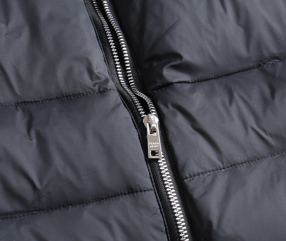 Prada Down Jacket Goose Down M-l-xl