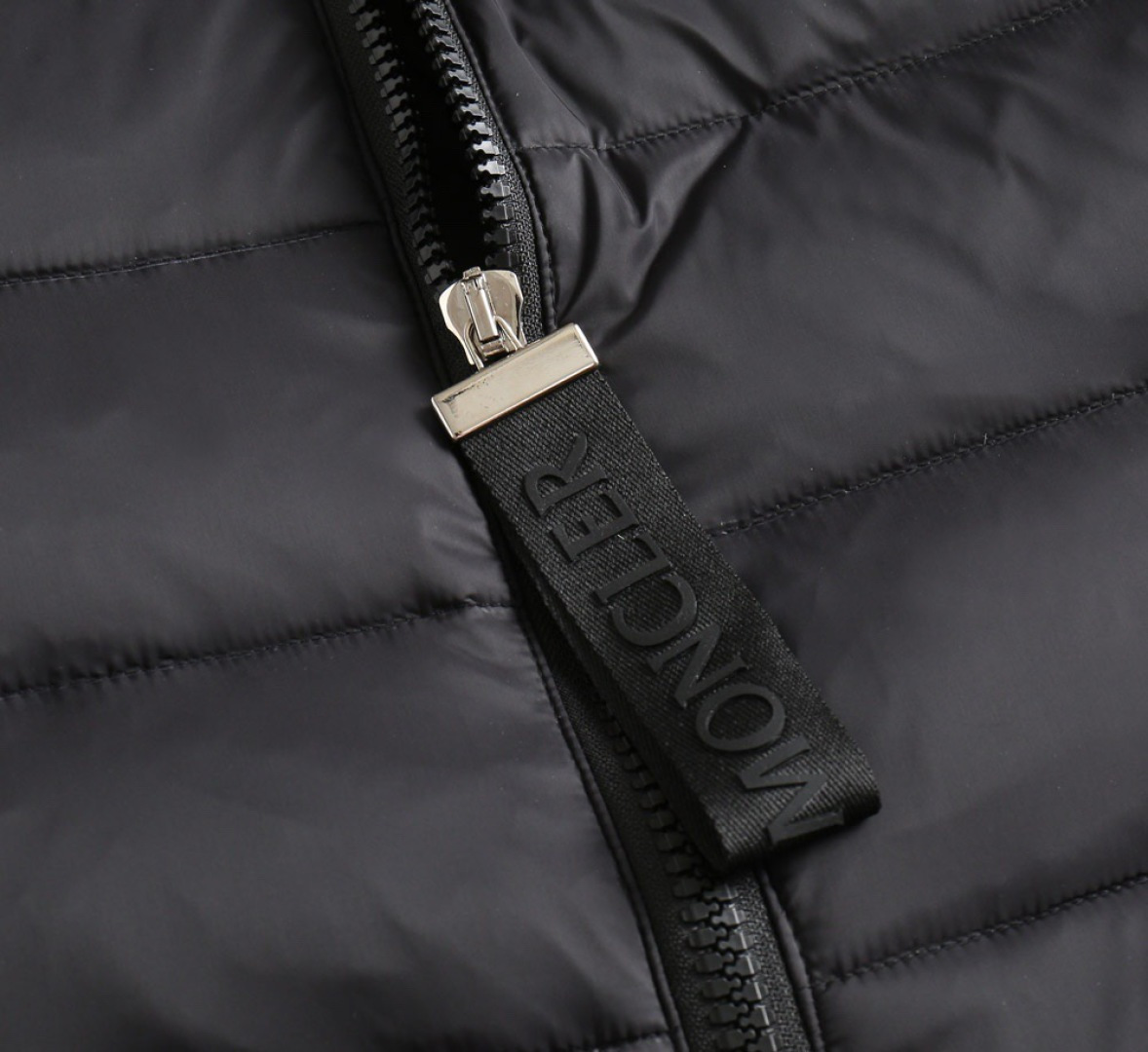 Moncler Down Jacket Goose Down M-l-xl