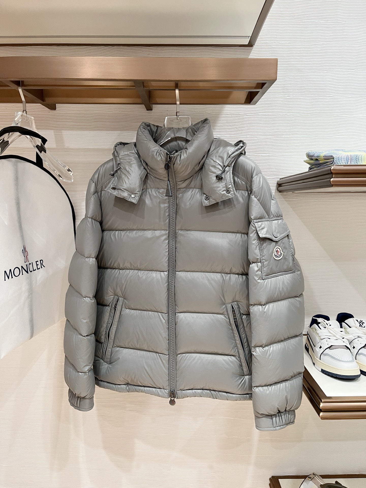Moncler Couple Basic Clothing Goose Down M-l