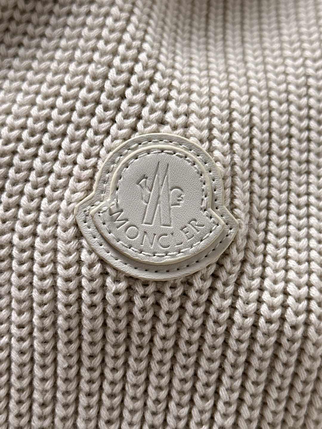 Moncler Down Jacket Knitted Black M-l