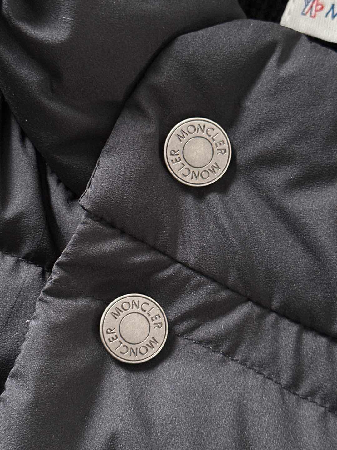 Moncler Down Jacket Knitted Black M-l