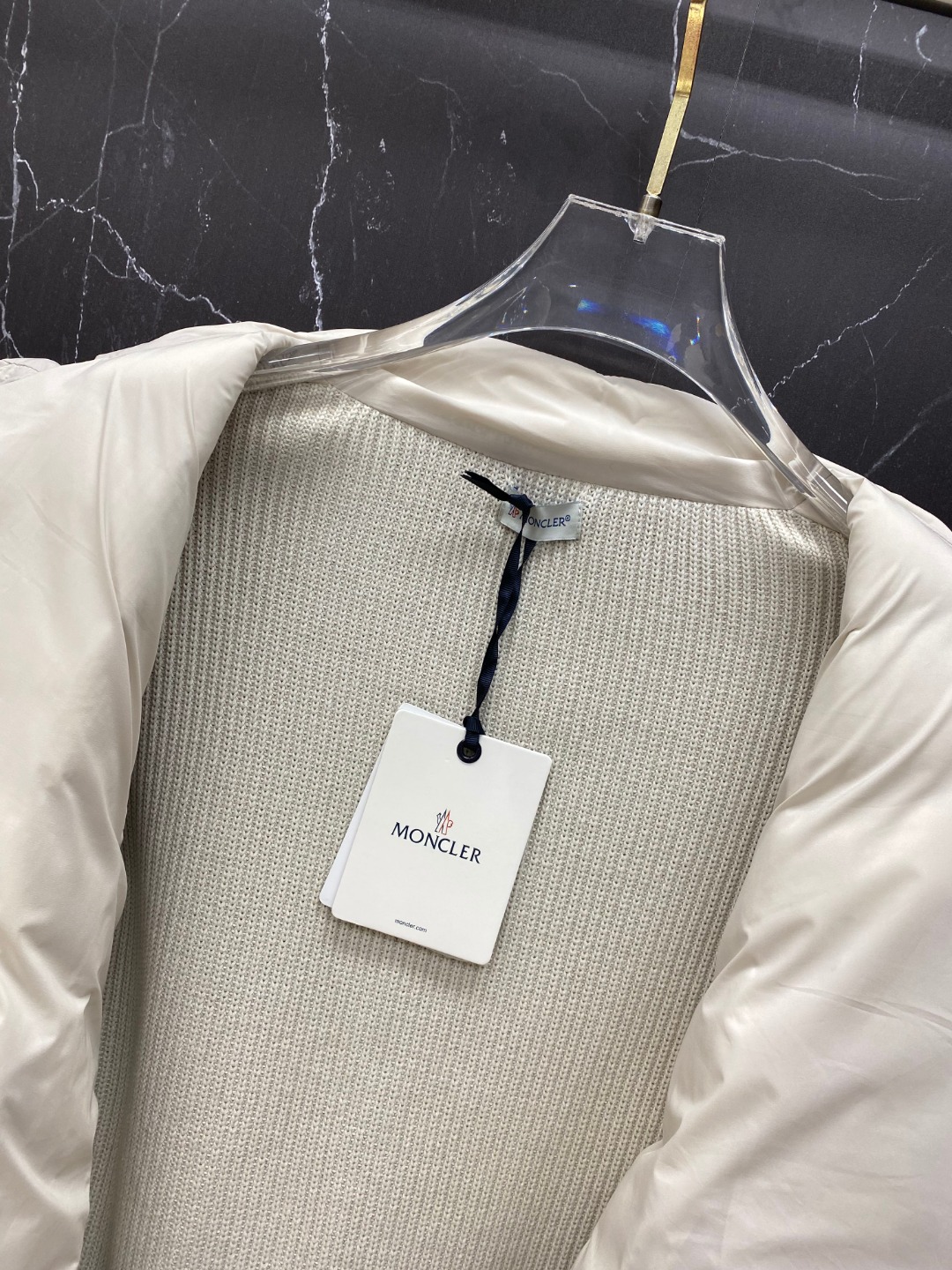 Moncler Down Jacket Knitted Black M-l