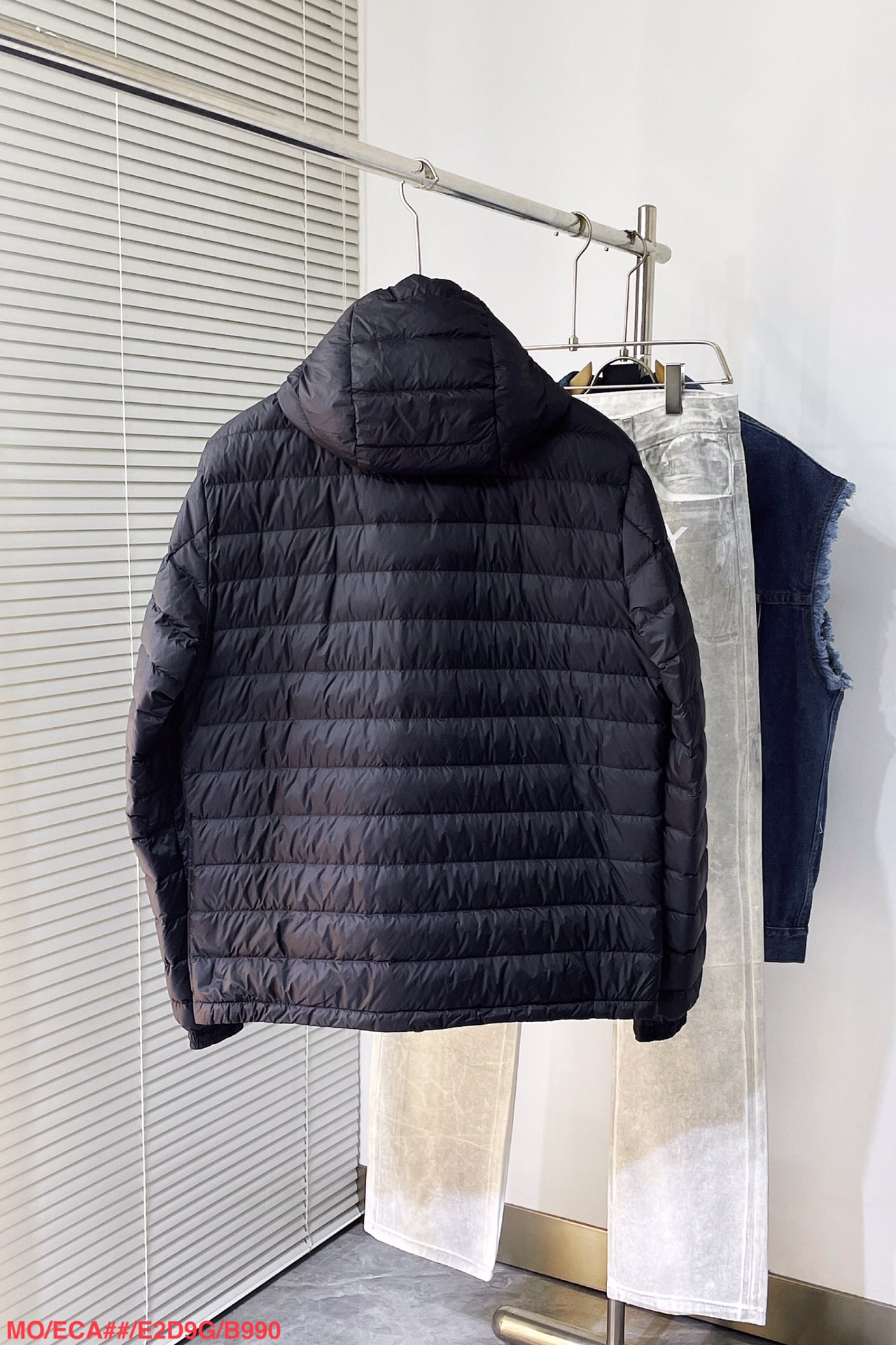 Moncler Down Jacket Hooded S-m-l