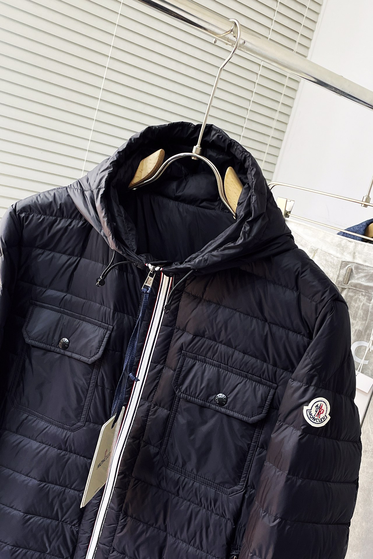 Moncler Down Jacket Hooded S-m-l