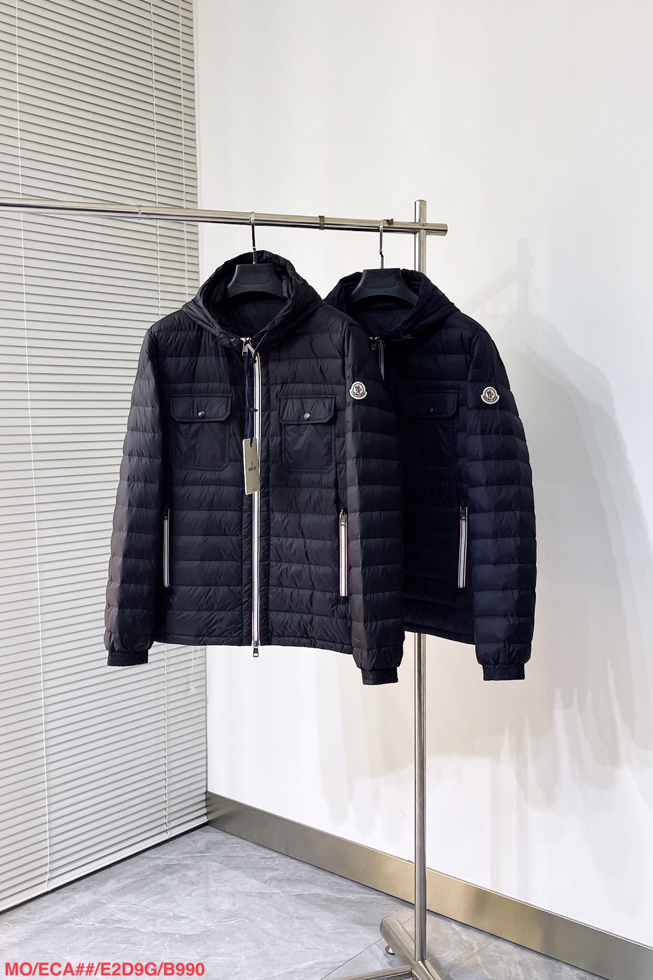 Moncler Down Jacket Hooded S-m-l