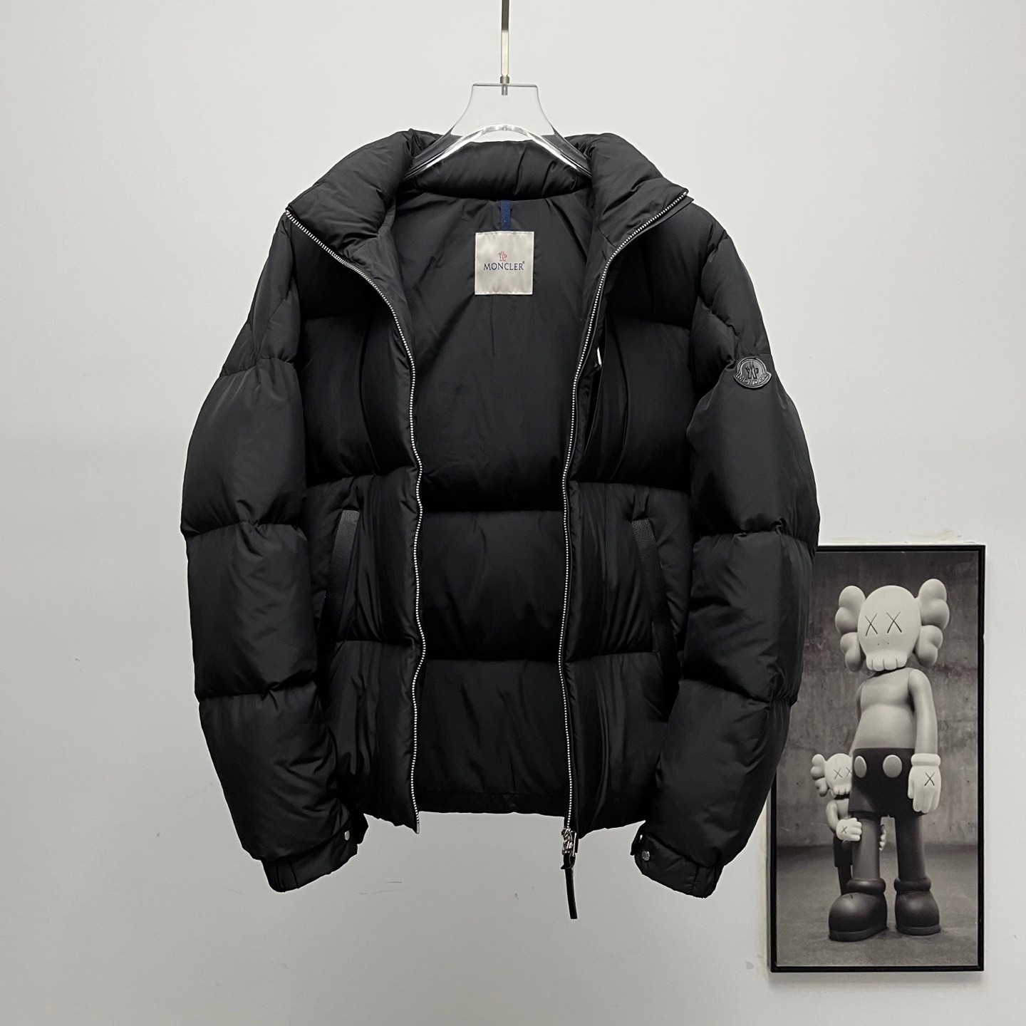 Moncler Down Jacket S-m