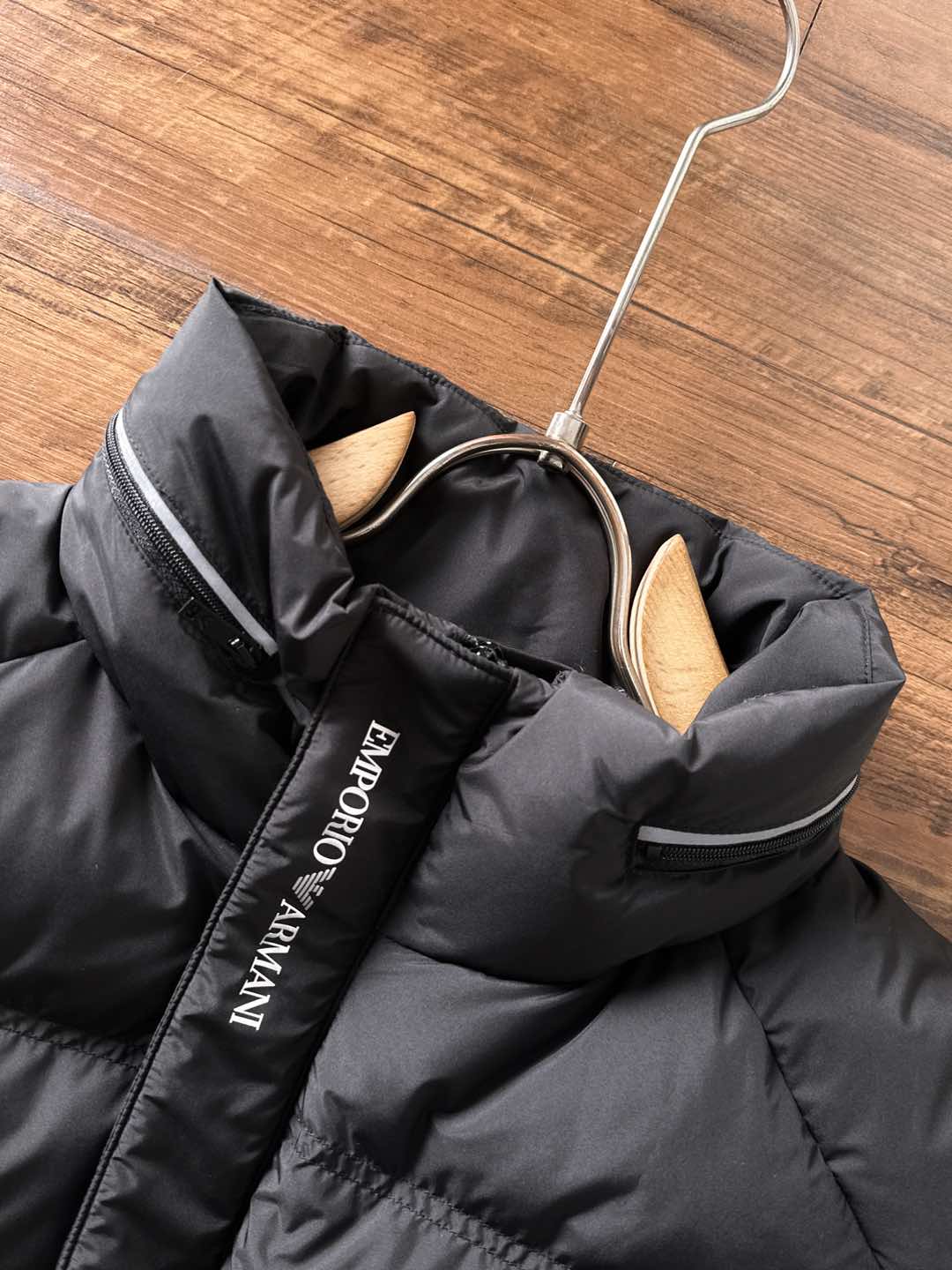 Armani Down Jacket White Duck Down M-56
