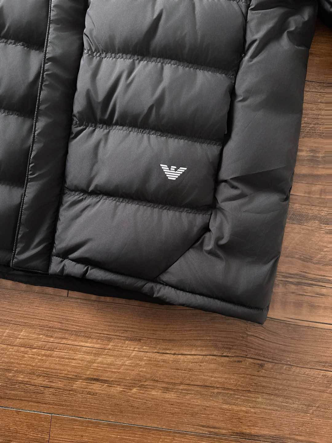 Armani Down Jacket White Duck Down M-56