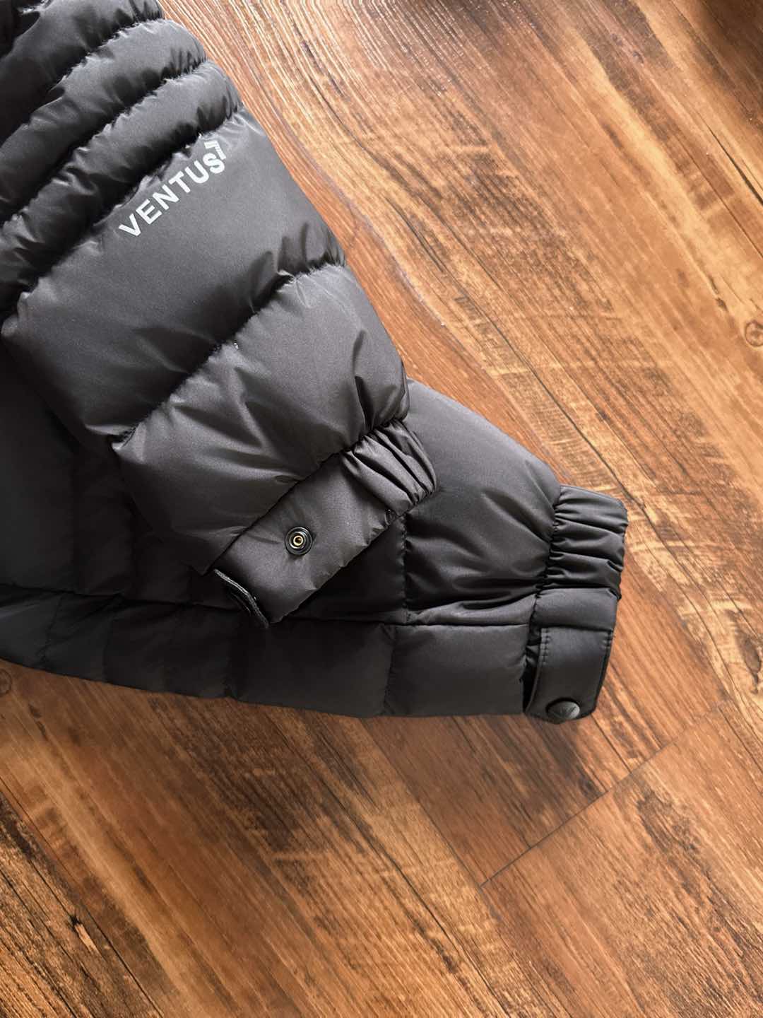 Armani Down Jacket White Duck Down M-56