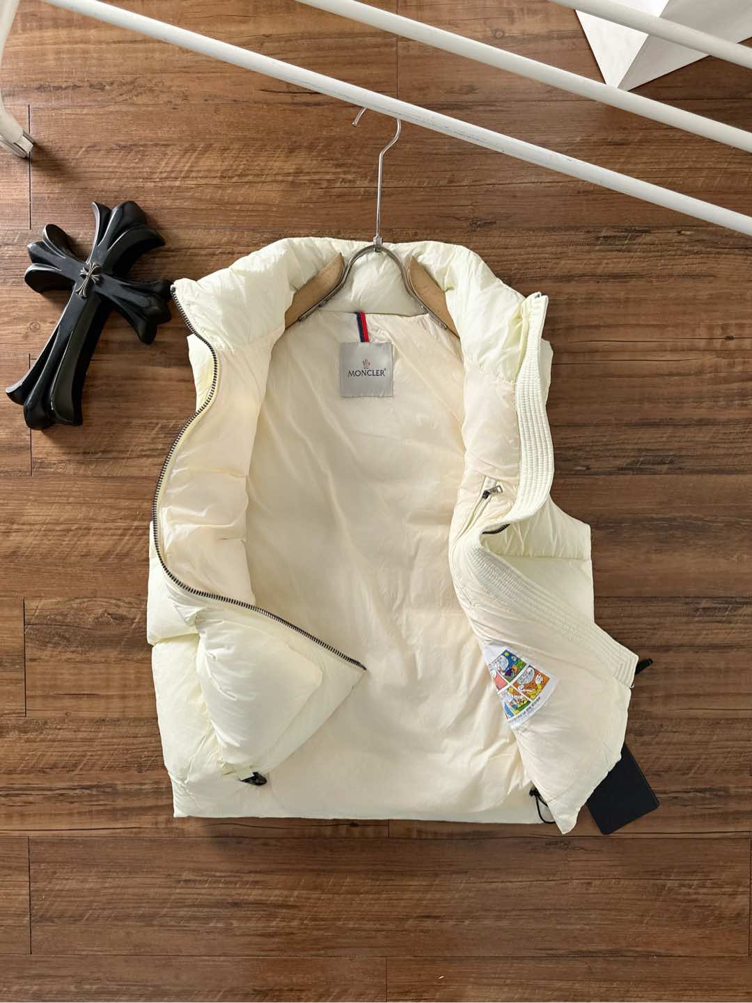 Moncler Down Vest White Duck Down Black M-l