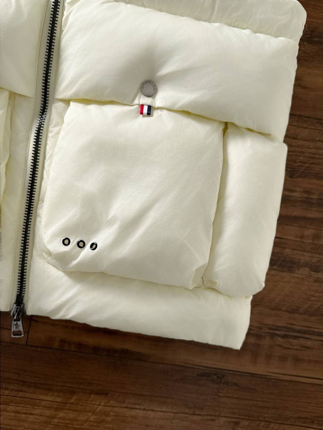 Moncler Down Vest White Duck Down Black M-l