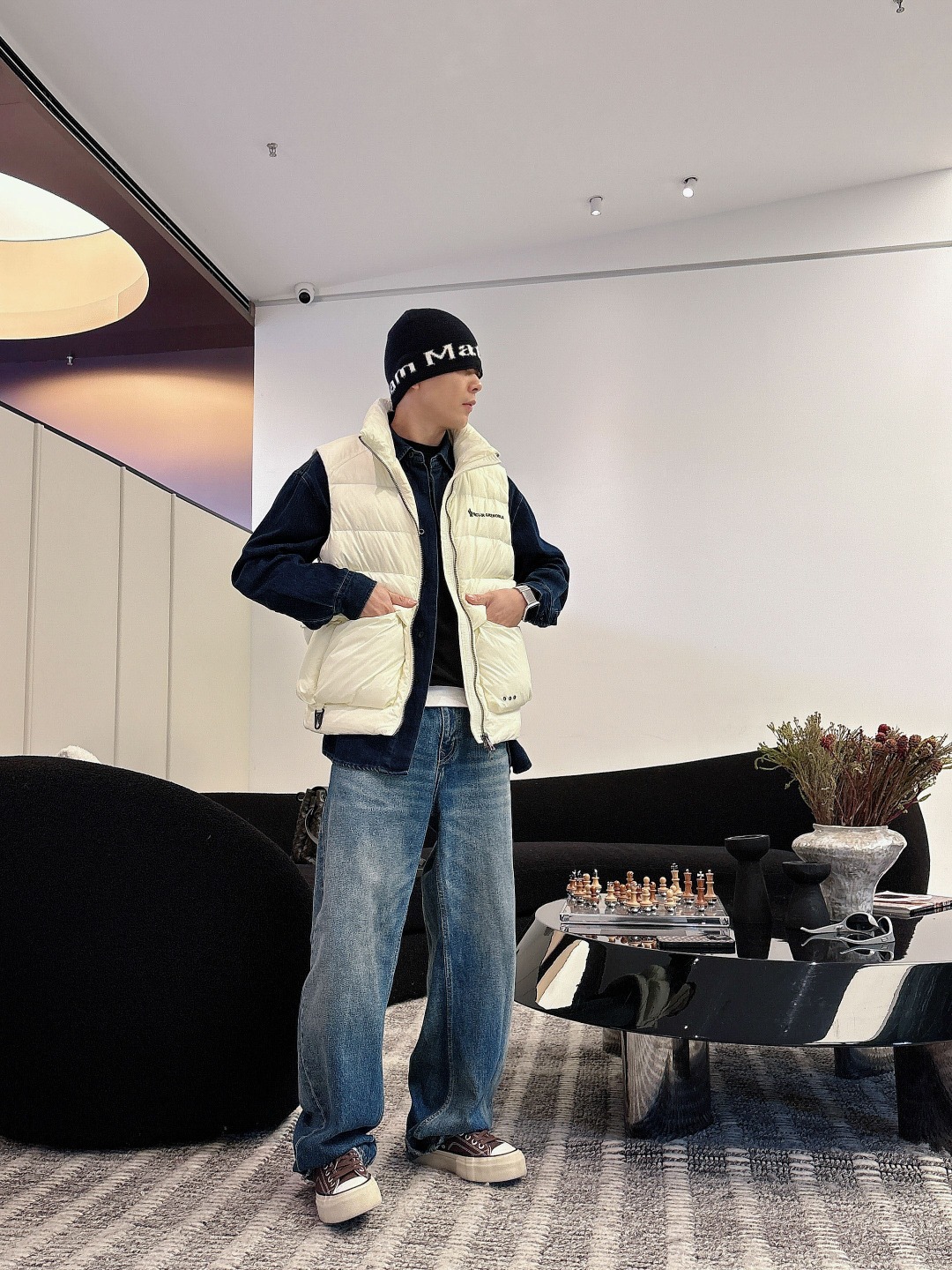 Moncler Down Vest White Duck Down Black M-l
