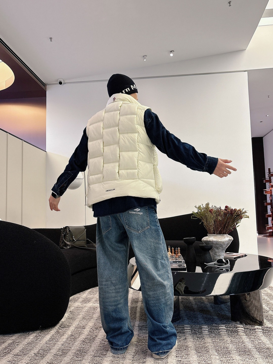 Moncler Down Vest White Duck Down Black M-l